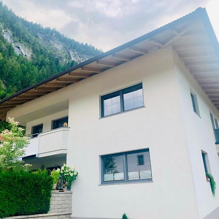 Apart Haus Bella Майрхофен Экстерьер фото