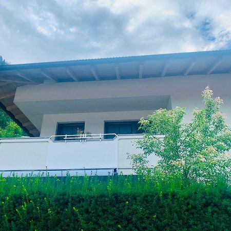 Apart Haus Bella Майрхофен Экстерьер фото