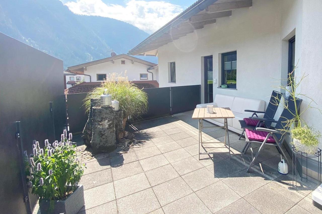 Apart Haus Bella Майрхофен Экстерьер фото