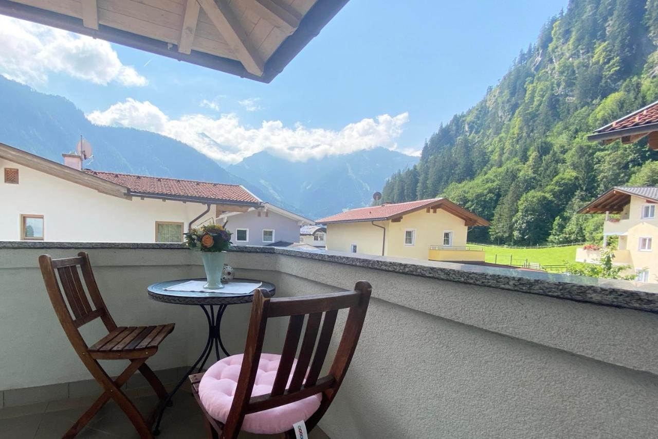Apart Haus Bella Майрхофен Экстерьер фото